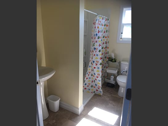 Weelchair accessible bathroom